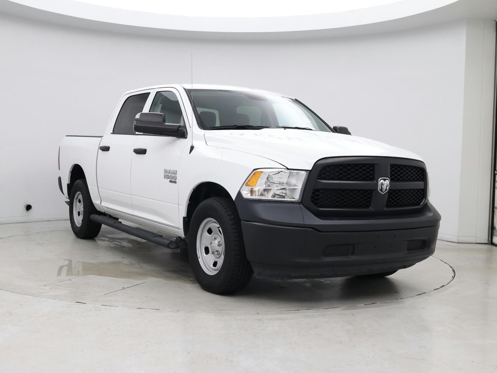 ram ram 1500 classic 2024 1C6RR7KG8RS149541 image ram ram 1500 classic 2024 1C6RR7KG8RS149541 image